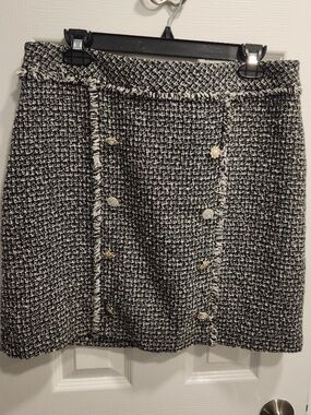 Karl Lagerfeld Tweed Short Skirt Sz 10 Decorative Buttons, Zipper, Lined